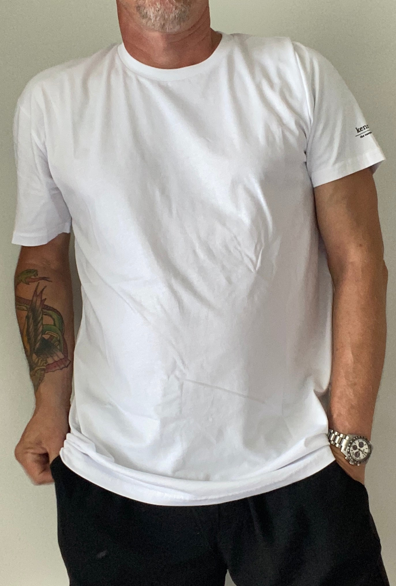 The staple AS Colour short sleeve tee shirt for the essential man at kenny k.