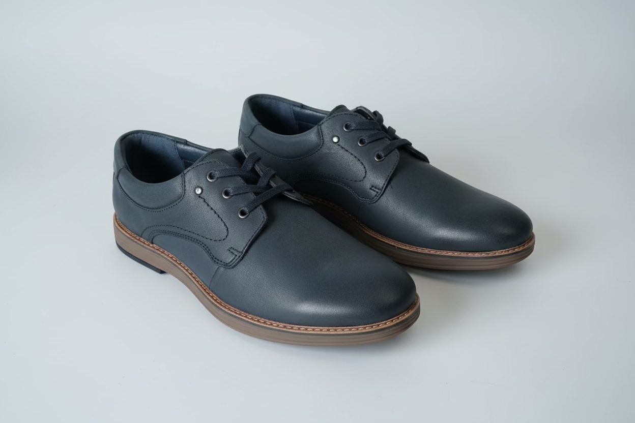 Crafted with a premium polished leather upper, this lace up dress shoe features a sleek almond toe, clean stitching detail and a slim, refined silhouette for a sophisticated finish. The cushioned inner sole delivers comfort from day to night, while the durable rubber outsole provides grip and stability with every step.