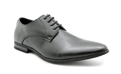 Experience instant comfort with our Calmino Pisa Shoes brought to you by kenny k. These versatile footwear options feature a removable inner sole for customized support and are crafted from water-resistant PU materials for both upper and lining. The vegan-friendly construction maintains ethical standards without compromising quality. Their metal-free design ensures hassle-free airport security screenings, making them ideal travel companions. Enjoy reliable performance in various weather conditions while sup