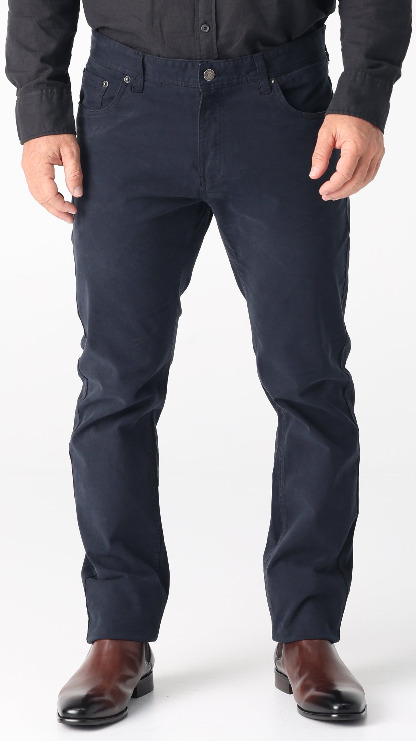 The Daniel Hechter Orleans Jeans in Navy. Perfect for work and play. H-XTension stretch for comfort and easy wear.&nbsp;