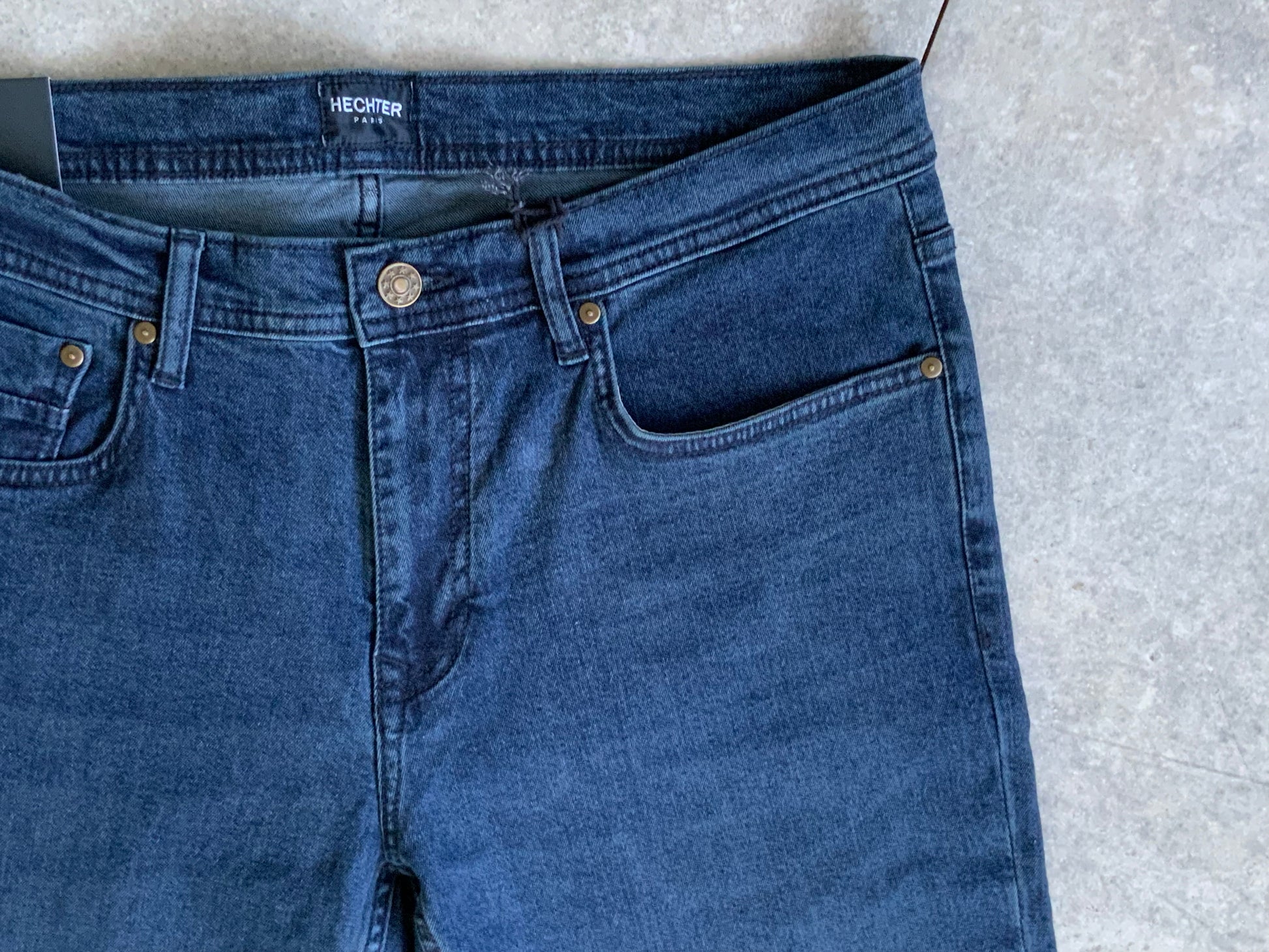Featuring a classic straight slim fit, mid rise waist and clean modern wash, the Daniel Hechter Dallas Jeans pair effortlessly with shirts, jackets or casual tees. With a premium cotton stretch denim blend and subtle detailing, these jeans deliver a perfect balance of durability and flexibility.

Premium cotton stretch denim
Modern straight slim fit for a flattering silhouette
Mid rise waist and tailored cut
Durable easy care fabric