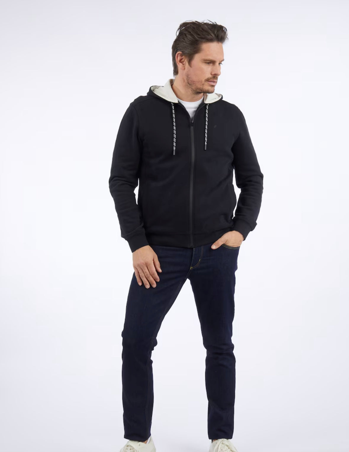 Upgrade your off-duty wardrobe with this premium zip front hoody by Daniel Hechter. Designed for comfort &nbsp;and versatility, it’s crafted from a soft cotton blend fabric with a brushed interior that feels smooth against the skin. Pair with our matching track pants for a coordinated look.

Full length zip front with branded metal puller for easy layering
Drawstring hood with tonal cords and metal tips for a refined finish
Subtle Daniel Hechter logo detail on the chest
Ribbed cuffs and hem for shape retent