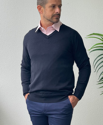 Timeless style meets everyday comfort with the Daniel Hechter V Neck Sweater. This stylish and versatile addition to your wardrobe offers a blend of comfort, elegance and quality craftmanship. Perfect for layering or wearing on its own, this sweater effortlessly transitions from office to weekend wear, providing a polished look without compromising on comfort.
