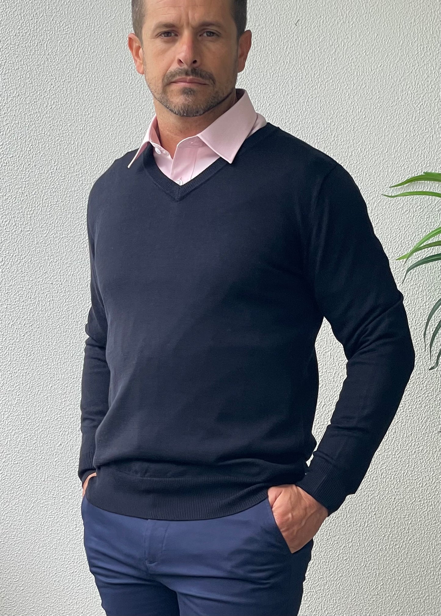 Timeless style meets everyday comfort with the Daniel Hechter V Neck Sweater. This stylish and versatile addition to your wardrobe offers a blend of comfort, elegance and quality craftmanship. Perfect for layering or wearing on its own, this sweater effortlessly transitions from office to weekend wear, providing a polished look without compromising on comfort.
