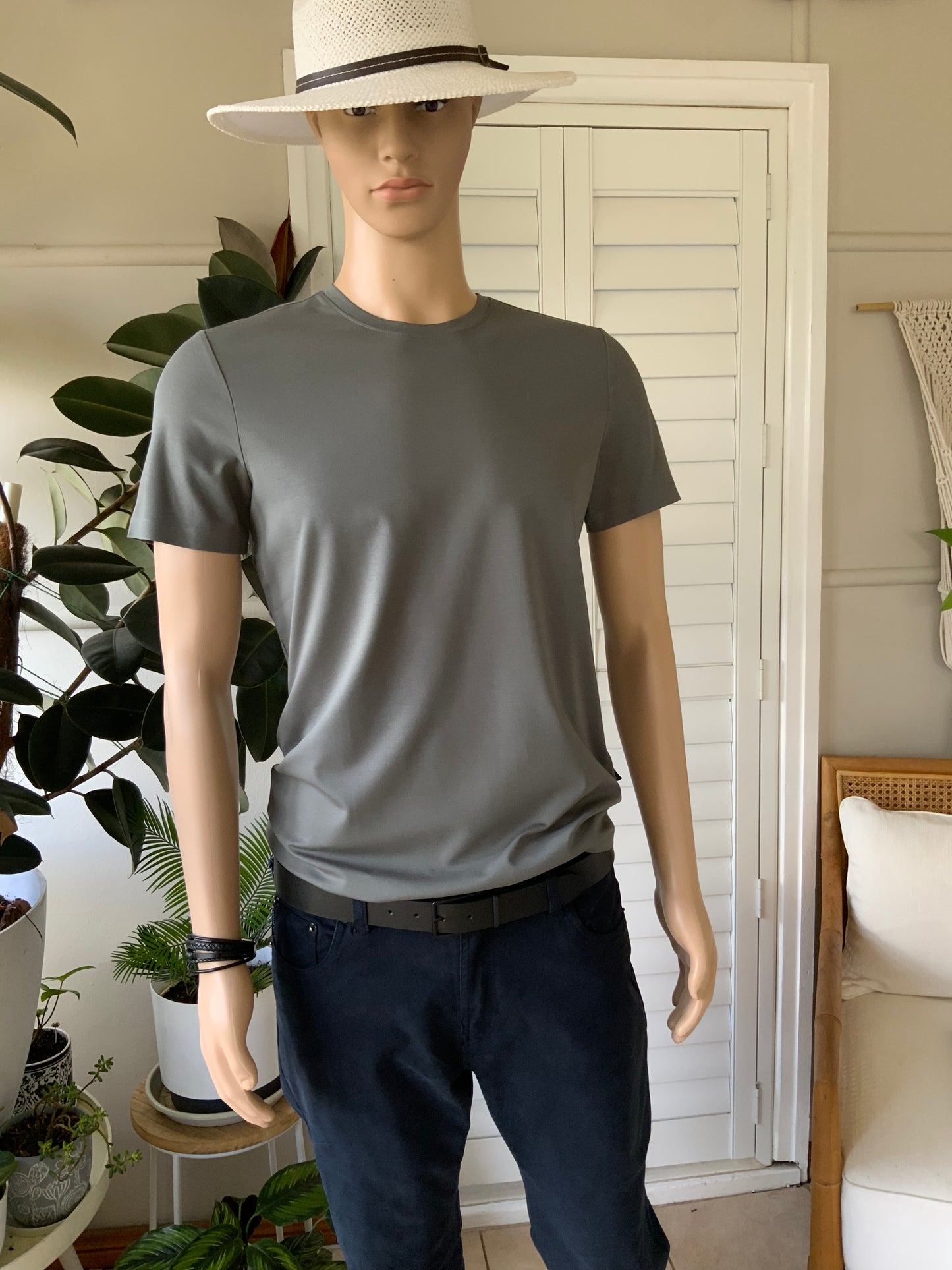 Cool Touch Stretch T Shirt in Olive