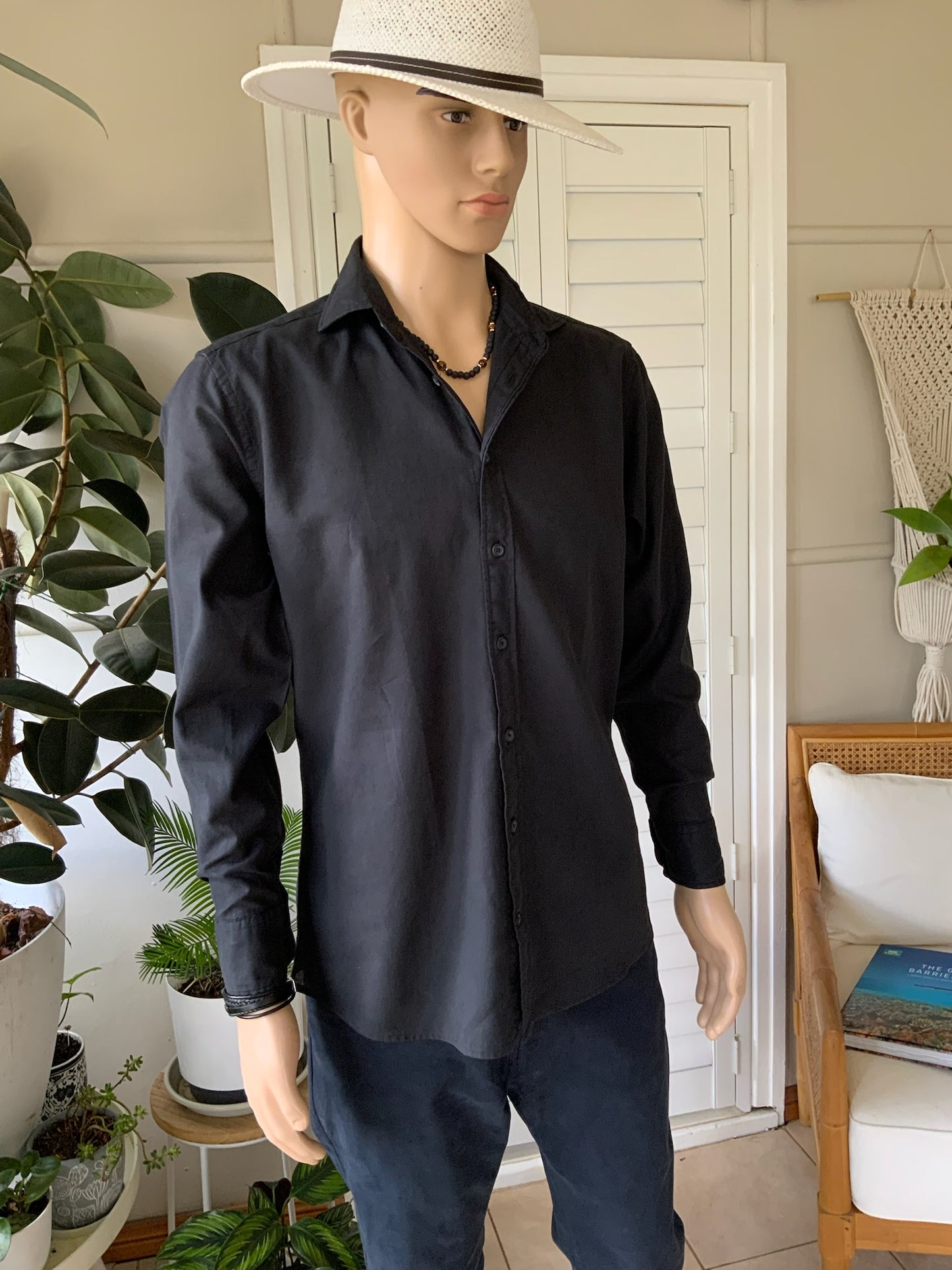 The Daniel Hechter Linen Blend Shirt in Black