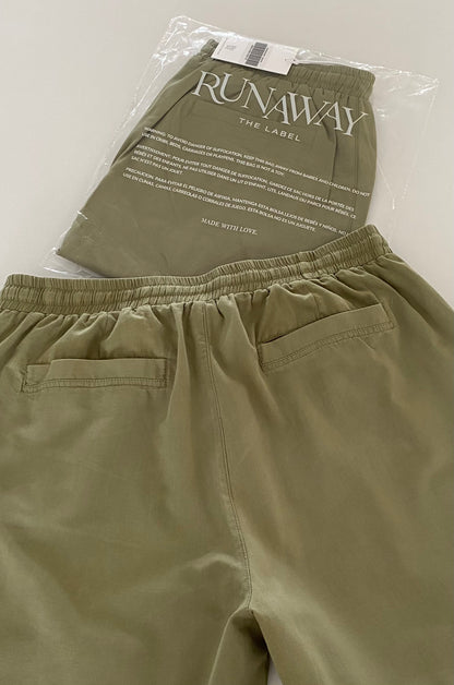 Elevate your style with the Irotas Leisure Short by RUNAWAY &amp; kenny k. This classic short is the perfect addition to any wardrobe, effortlessly combining comfort and style. Pair it with the matching kenny k. t-shirt for a complete and stylish look.

- Relaxed fit

- Elasticated waistband and drawstring&nbsp;

- Side and back pockets

- Lined with no stretch

- 100% Cotton

Please refer to care label for garment care instructions.