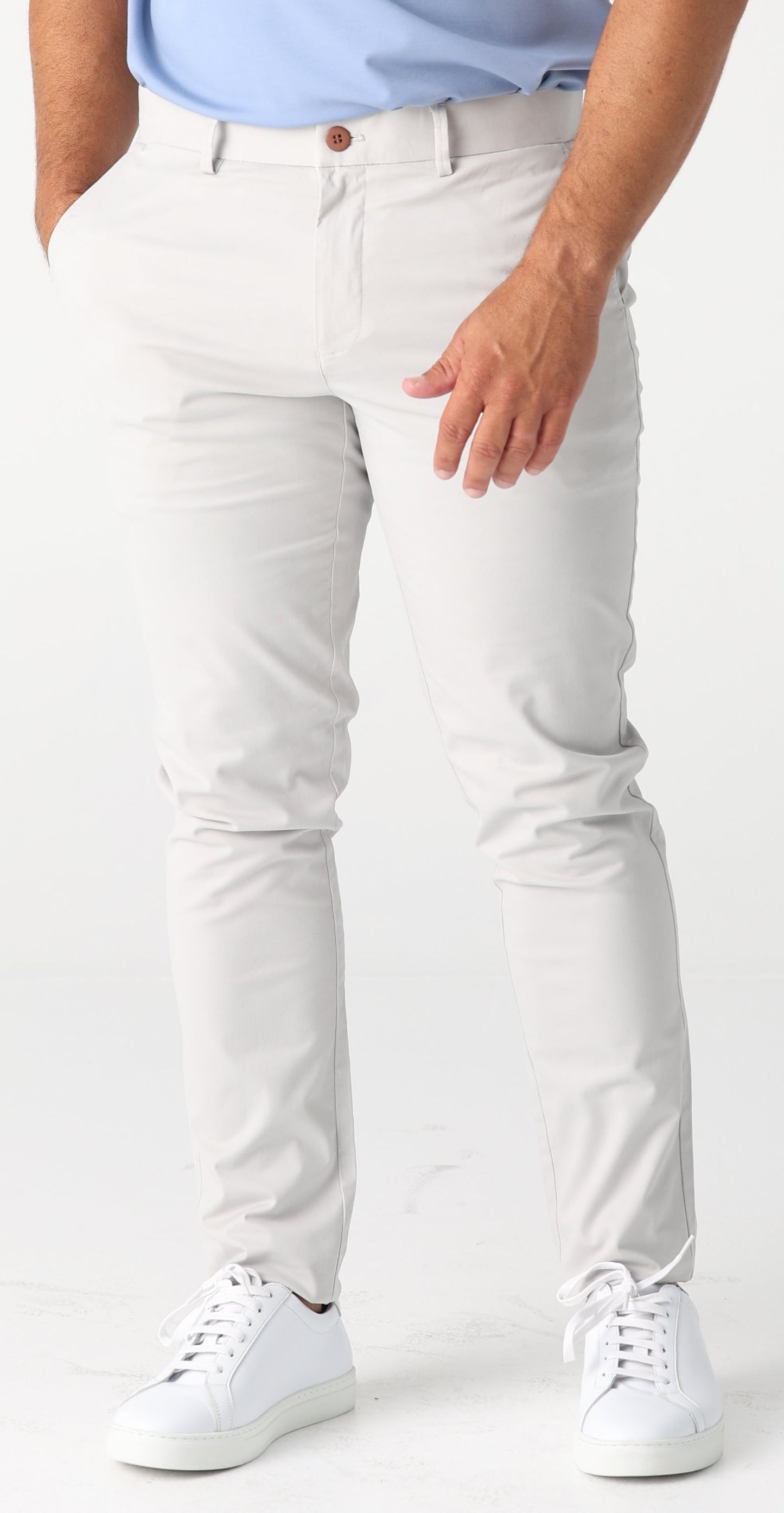 Slim Fit Chino.