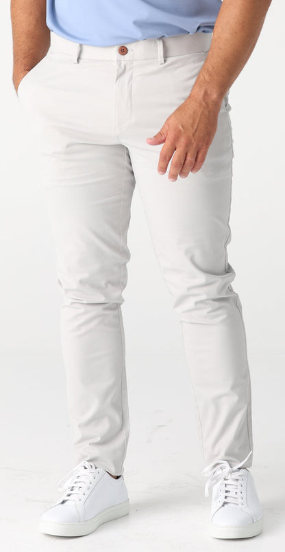 Slim Fit Chino.