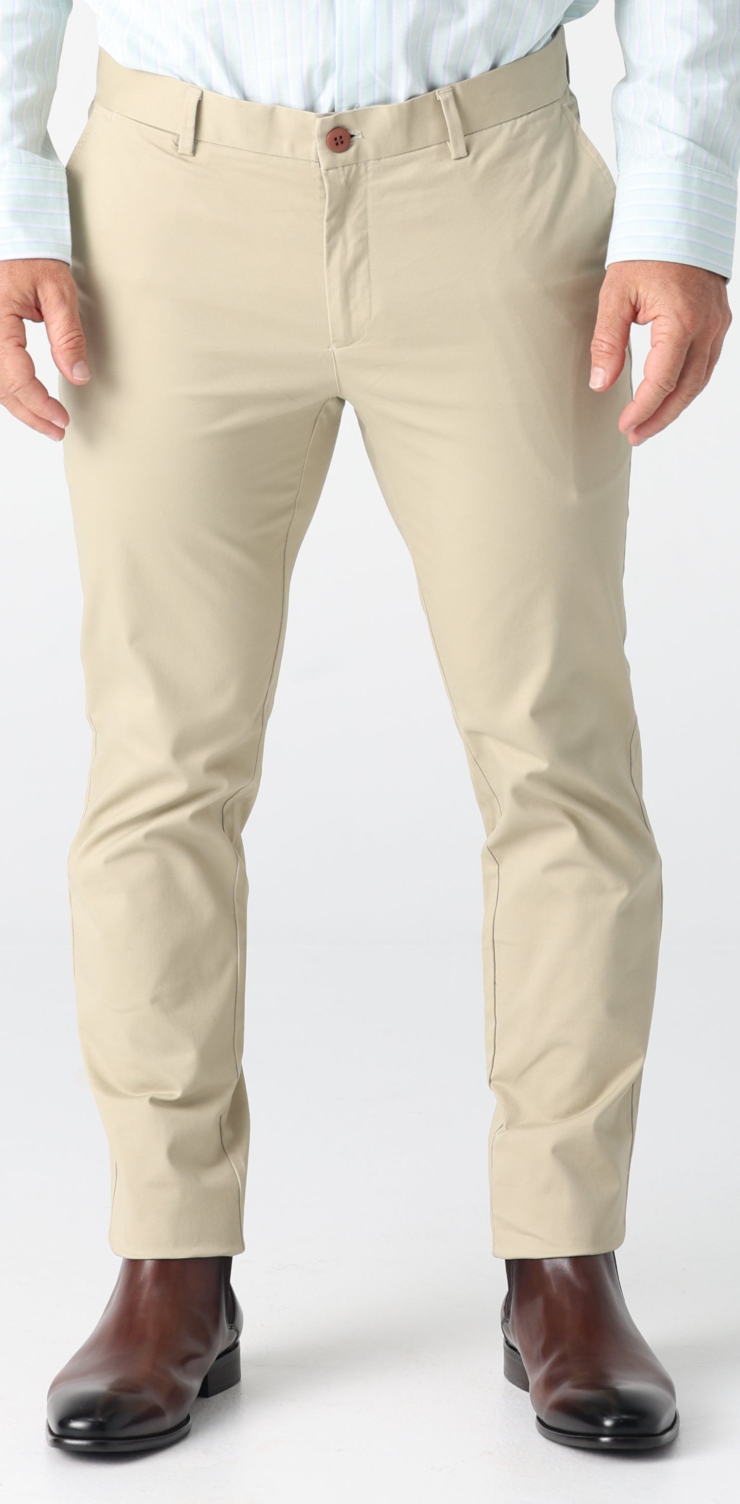 Slim Fit Chino.