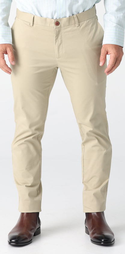 Slim Fit Chino.