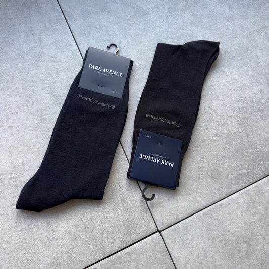 Step into refined comfort with Park Avenue premium socks, tailored for the modern man who values quality, durability and understated style. Whether worn with business attire or casual wear, these socks deliver a polished finish and exceptional performance. Choose a single pair for a wardrobe staple or go for the three-pair set for a practical and elegant gift-ready box.

75% cotton, 22% nylon, 3% elastane
Seamless toe construction for a smooth feel inside shoes
Reinforced heel and toe to ensure long-lasting